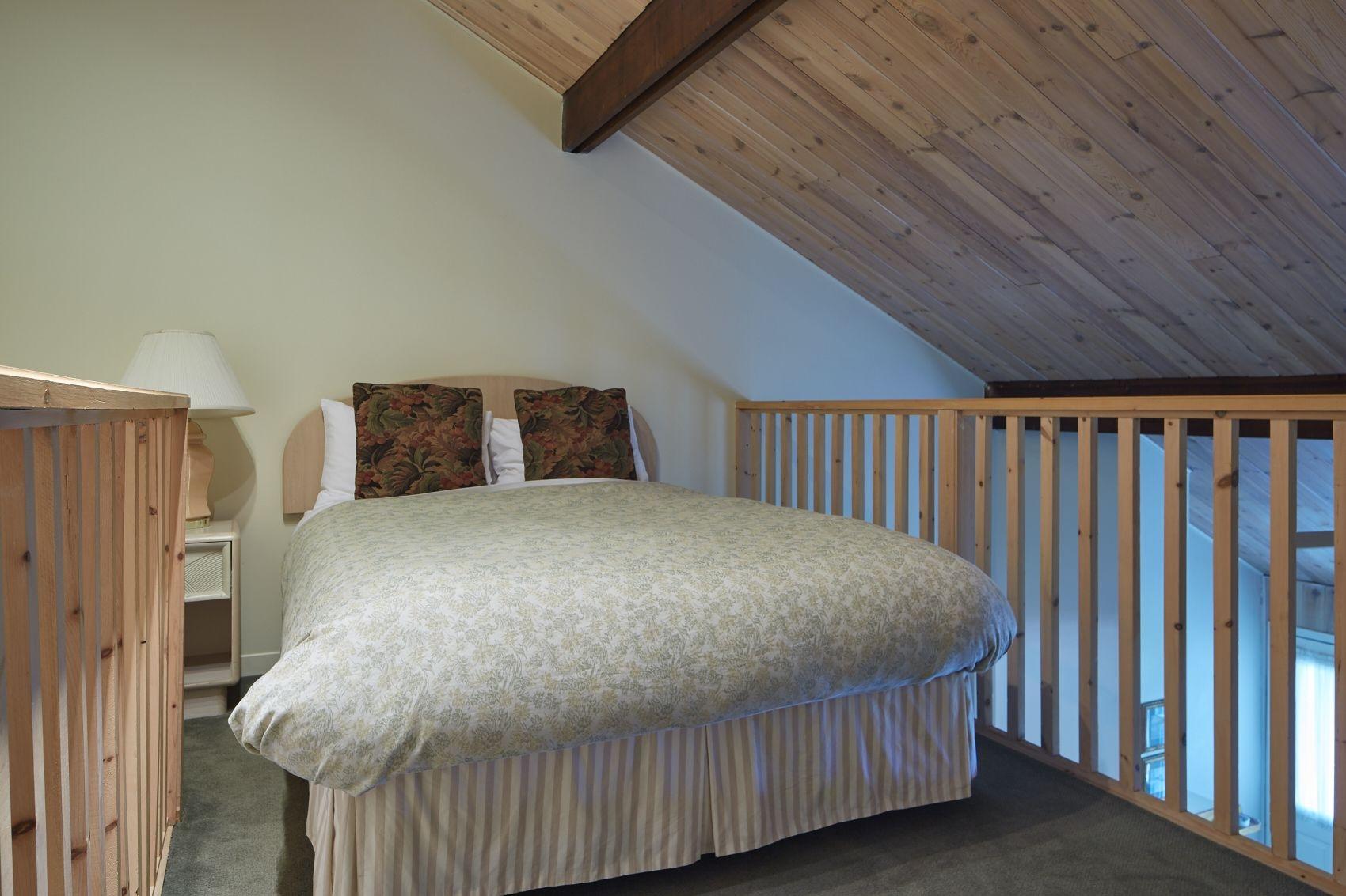 Sir Sam'S Inn & Spa (Adults Only) Haliburton Ngoại thất bức ảnh